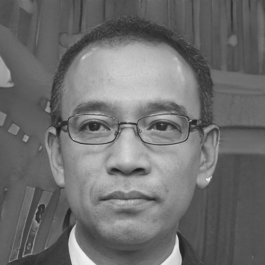 Tomás Berardi, Financial Analyst
